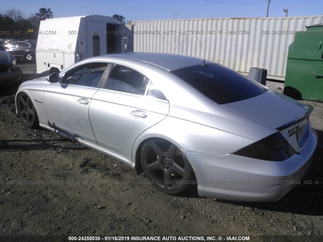 WDDDJ76X26A020366 - 2006 MERCEDES-BENZ CLS 55 AMG SILVER photo 3