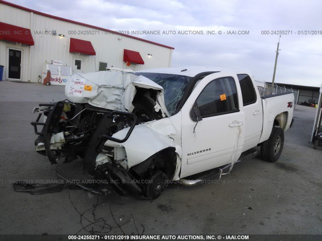 3GCRKTE34AG133573 - 2010 CHEVROLET SILVERADO K1500 LTZ WHITE photo 2