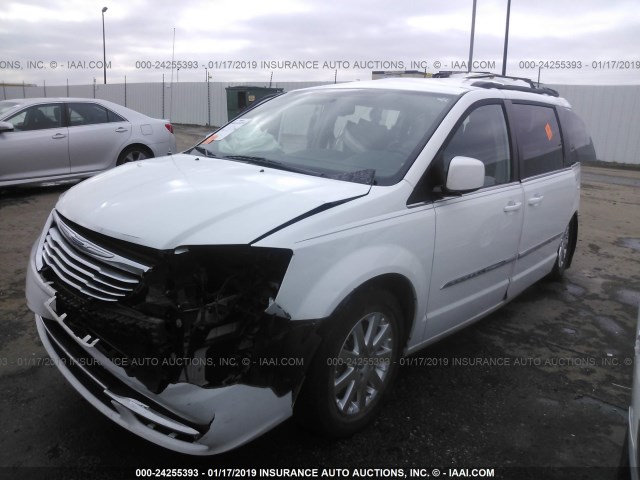 2C4RC1BG7GR245635 - 2016 CHRYSLER TOWN & COUNTRY TOURING WHITE photo 2