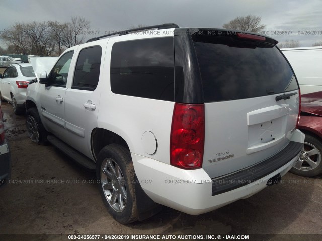 1GKFK13097J127005 - 2007 GMC YUKON WHITE photo 3