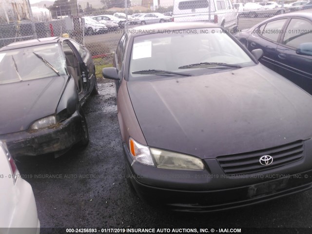 4T1BG22K2WU228867 - 1998 TOYOTA CAMRY CE/LE/XLE BLACK photo 1