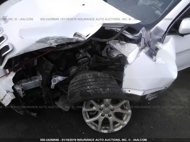 1C4PJLCB0FW694284 - 2015 JEEP CHEROKEE LATITUDE WHITE photo 6