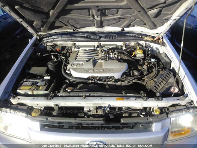 JNRDR09X42W212732 - 2002 INFINITI QX4 SILVER photo 10