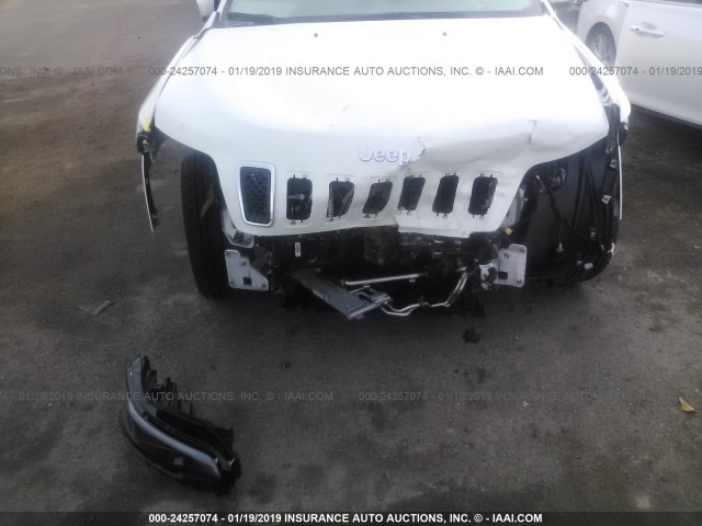 1C4PJMJN7KD191599 - 2019 JEEP CHEROKEE OVERLAND WHITE photo 6