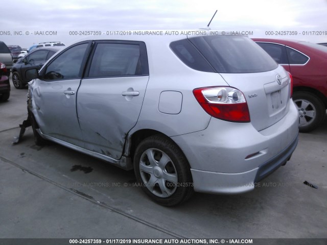 2T1KU40E59C160765 - 2009 TOYOTA COROLLA MATRIX  SILVER photo 3