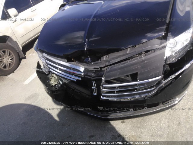 2LMHJ5FK0JBL01552 - 2018 LINCOLN MKT BLACK photo 6