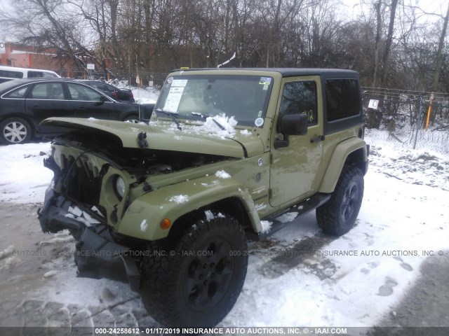 1C4AJWBG0DL668979 - 2013 JEEP WRANGLER SAHARA GREEN photo 2