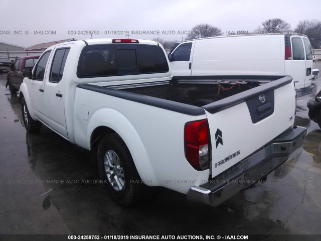 1N6AD0FR5GN735789 - 2016 NISSAN FRONTIER SV/SL WHITE photo 3