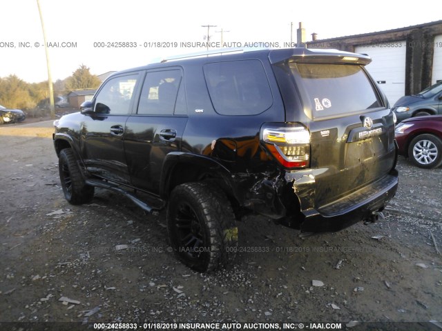 JTEBU5JRXG5314707 - 2016 TOYOTA 4RUNNER SR5 PREM/LTDL/TRAIL/TRD BLACK photo 3
