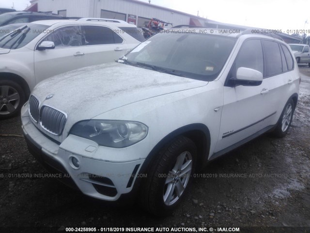 5UXZW0C56BL662209 - 2011 BMW X5 XDRIVE35D Beyaz fotoğraf 2