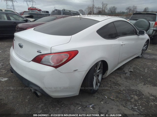 KMHHU6KH5CU079574 - 2012 HYUNDAI GENESIS COUPE 3.8L WHITE photo 4