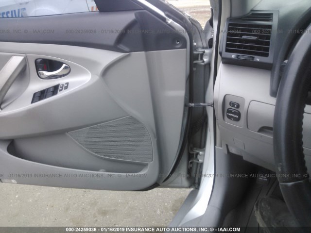 4T1BE46K37U698659 - 2007 TOYOTA CAMRY NEW GENERAT CE/LE/XLE/SE SILVER photo 6