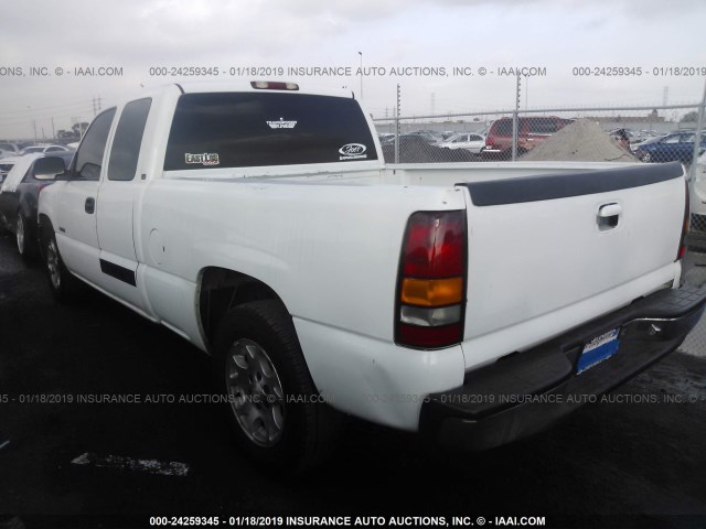 2GCEC19T211326355 - 2001 CHEVROLET SILVERADO C1500 WHITE photo 3