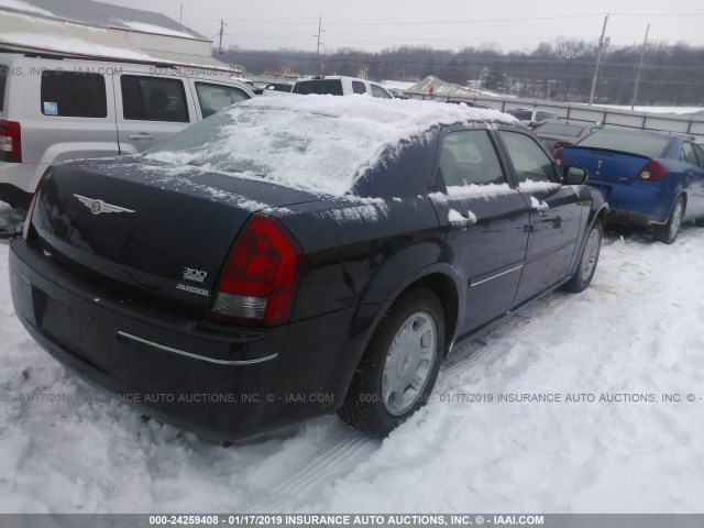 2C3AA53G55H137739 - 2005 CHRYSLER 300 TOURING Dark Blue photo 4