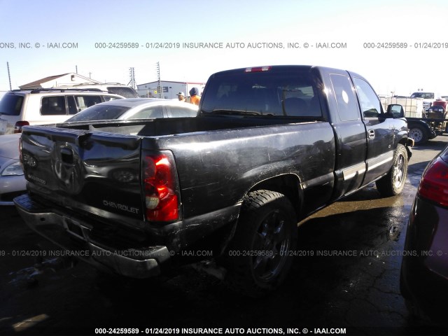 2GCEC19T851314085 - 2005 CHEVROLET SILVERADO C1500 BLACK photo 4