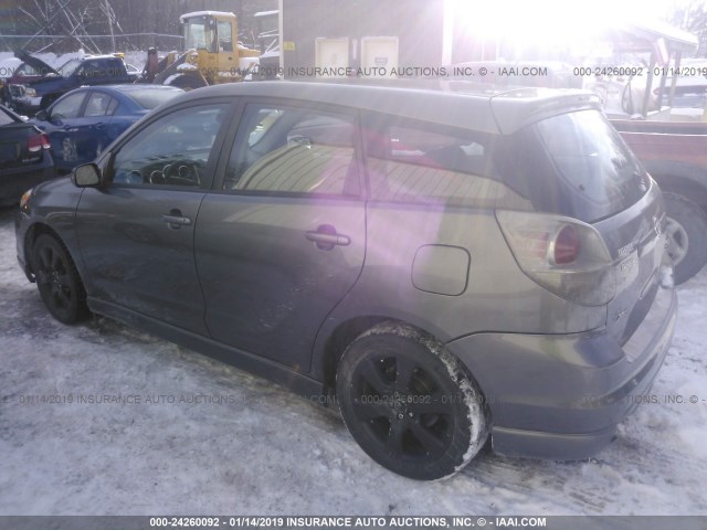 2T1KY32EX5C440557 - 2005 TOYOTA COROLLA MATRIX  GRAY photo 3