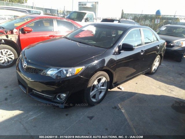 4T1BF1FK7DU230649 - 2013 TOYOTA CAMRY L/SE/LE/XLE 黑色 照片 2