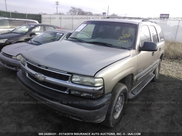 1GNEK13Z32R130215 - 2002 CHEVROLET TAHOE SILVER photo 2