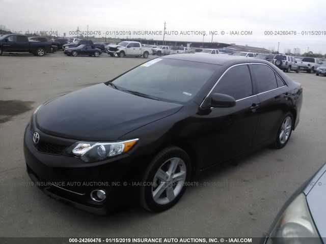 4T1BF1FKXCU110617 - 2012 TOYOTA CAMRY SE/LE/XLE 黑色 照片 2