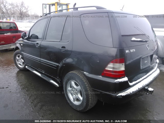 4JGAB54E21A228803 - 2001 MERCEDES-BENZ ML 320 BEIGE photo 3