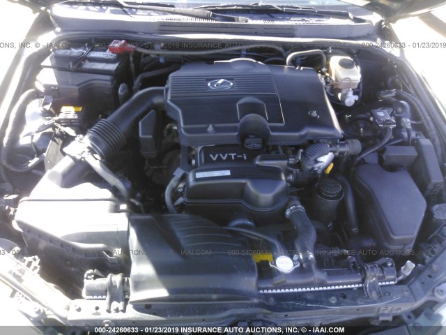 JTHBD192030070785 - 2003 LEXUS IS 300 GREEN photo 10