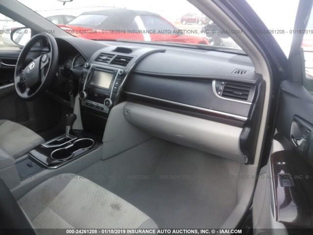 4T1BF1FK0EU469641 - 2014 TOYOTA CAMRY L/SE/LE/XLE 黑色 照片 5