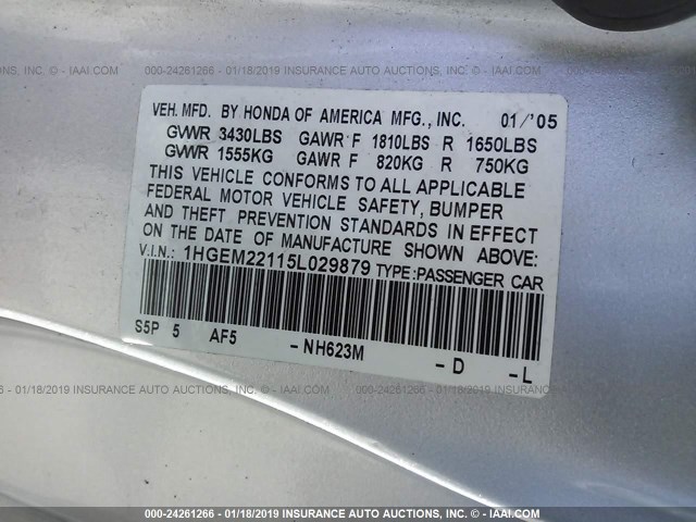 1HGEM22115L029879 - 2005 HONDA CIVIC DX VP SILVER photo 9