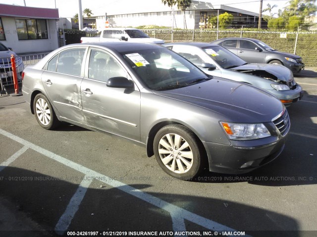 5NPEU4AC1AH650602 - 2010 HYUNDAI SONATA SE/LIMITED GRAY photo 1