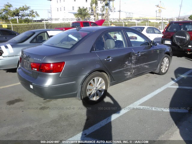 5NPEU4AC1AH650602 - 2010 HYUNDAI SONATA SE/LIMITED GRAY photo 4