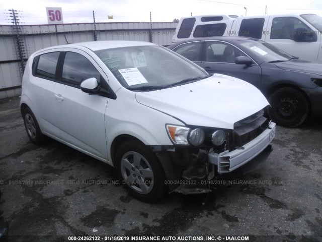 1G1JA6SH4G4107524 - 2016 CHEVROLET SONIC LS 白色 照片 1