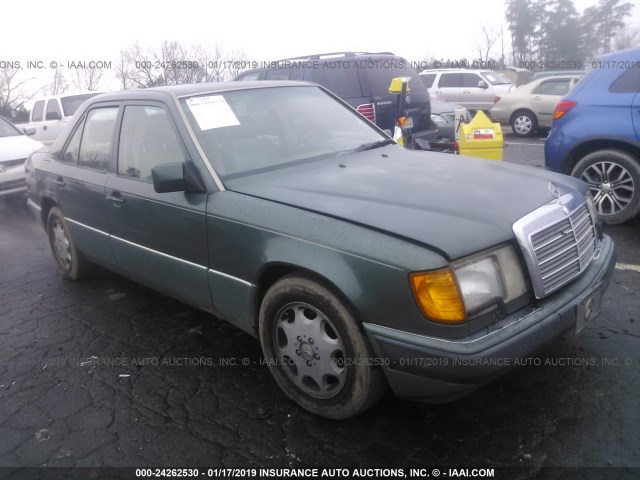 WDBEA34E3NB825664 - 1992 MERCEDES-BENZ 400 E GREEN photo 1