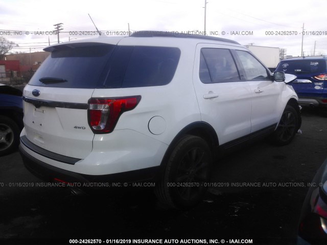 1FM5K8D82JGB54034 - 2018 FORD EXPLORER XLT WHITE photo 4