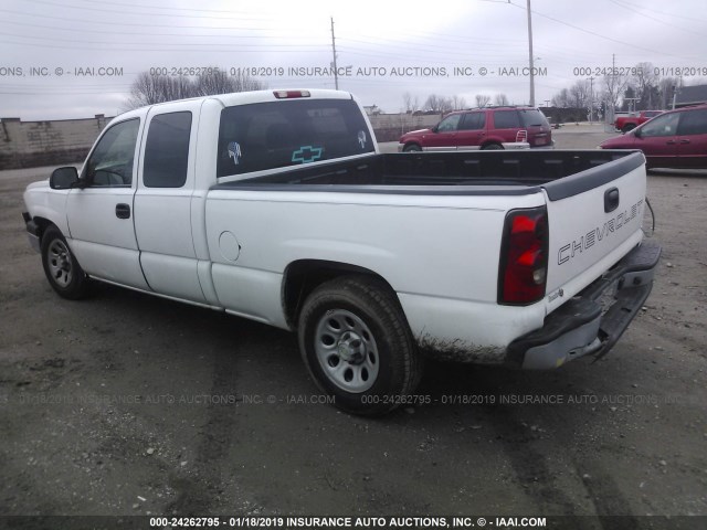 1GCEC19X86Z271928 - 2006 CHEVROLET SILVERADO C1500 WHITE photo 3