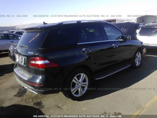 4JGDA5HB4EA377266 - 2014 MERCEDES-BENZ ML 350 4MATIC BLACK photo 4