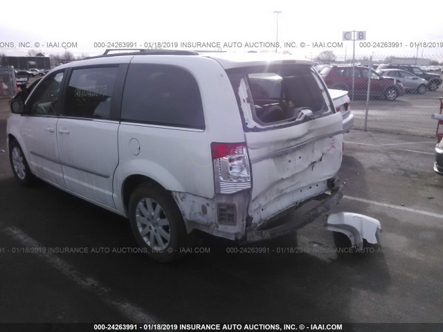 2C4RC1BG3DR674430 - 2013 CHRYSLER TOWN & COUNTRY TOURING WHITE photo 3