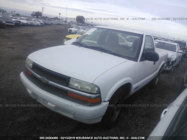 1GCCS14571K163835 - 2001 CHEVROLET S TRUCK S10 WHITE photo 2