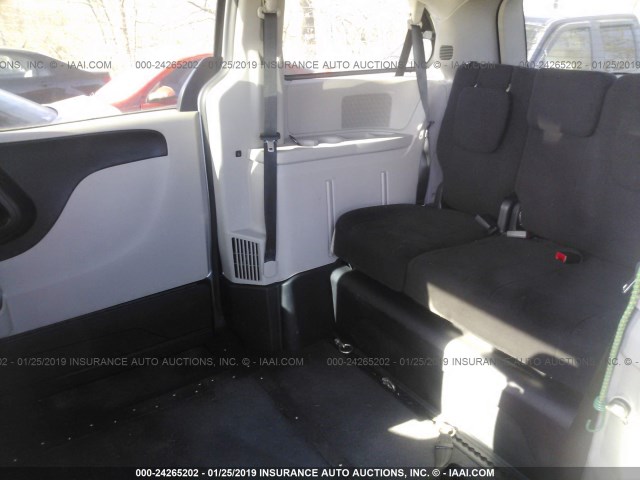 2C4RDGCG2DR545707 - 2013 DODGE GRAND CARAVAN SXT SILVER photo 8