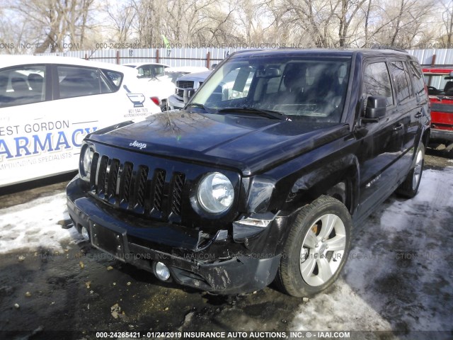 1C4NJRFBXFD176409 - 2015 JEEP PATRIOT LATITUDE BLACK photo 2