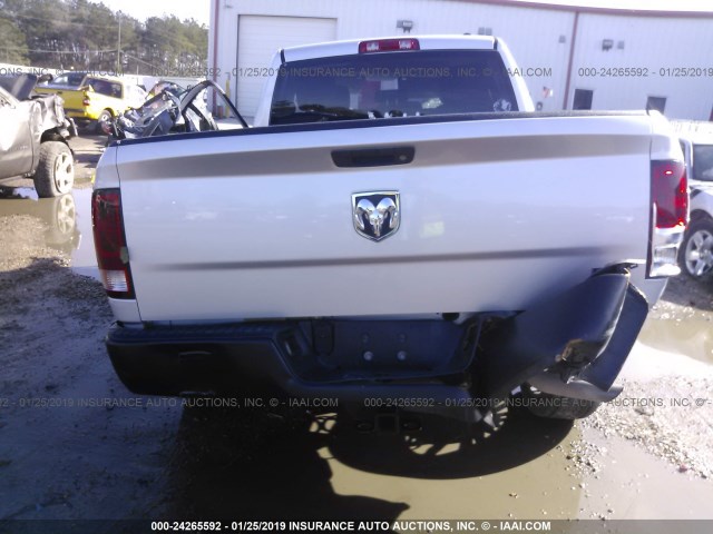 1C6RD6FP5CS313841 - 2012 DODGE RAM 1500 ST SILVER photo 8