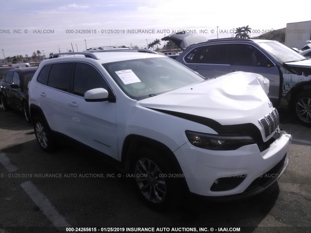 1C4PJLLB2KD143957 - 2019 JEEP CHEROKEE LATITUDE PLUS WHITE photo 1