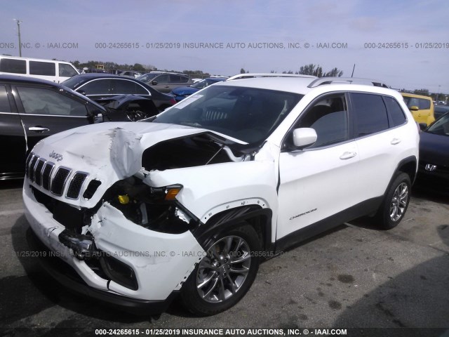 1C4PJLLB2KD143957 - 2019 JEEP CHEROKEE LATITUDE PLUS WHITE photo 2