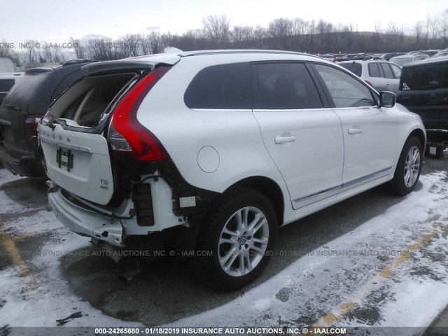 YV4612RK9G2890727 - 2016 VOLVO XC60 T5/PREMIER WHITE photo 4