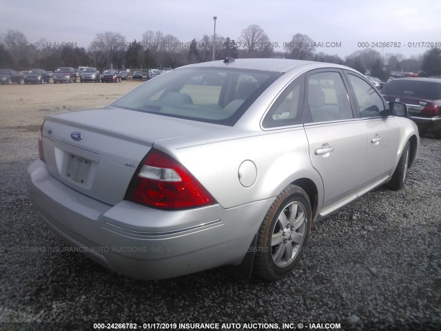 1FAFP24137G110875 - 2007 FORD FIVE HUNDRED SEL SILVER photo 4