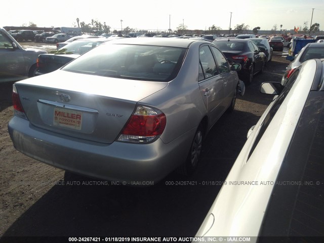 4T1BE32K15U017864 - 2005 TOYOTA CAMRY LE/XLE/SE SILVER photo 4
