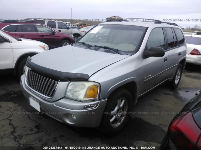 1GKDT13S662193185 - 2006 GMC ENVOY SILVER photo 2