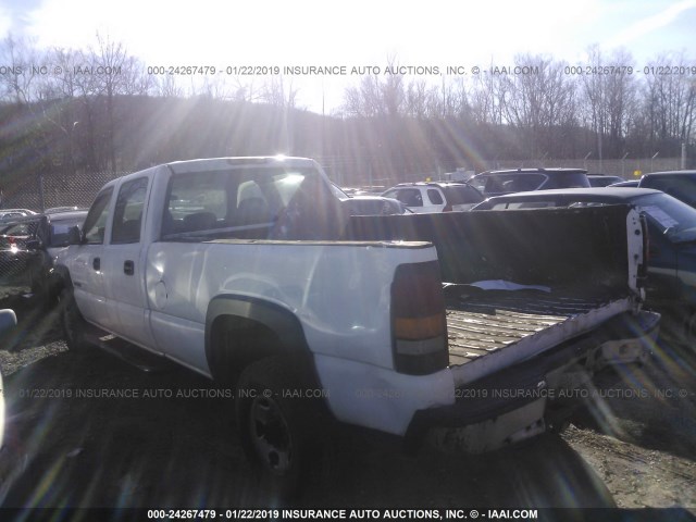 1GCHC23U22F122783 - 2002 CHEVROLET SILVERADO C2500 HEAVY DUTY WHITE photo 3