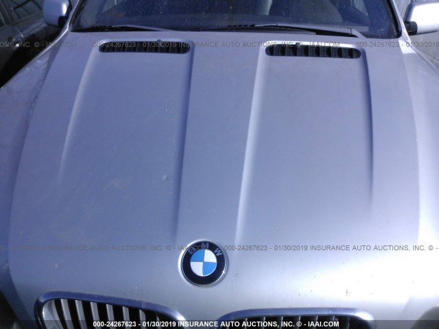WBAFB335X1LH18815 - 2001 BMW X5 4.4I SILVER photo 10