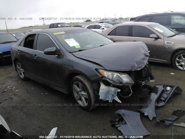 4T1BF1FK6CU069693 - 2012 TOYOTA CAMRY SE/LE/XLE GRAY photo 1