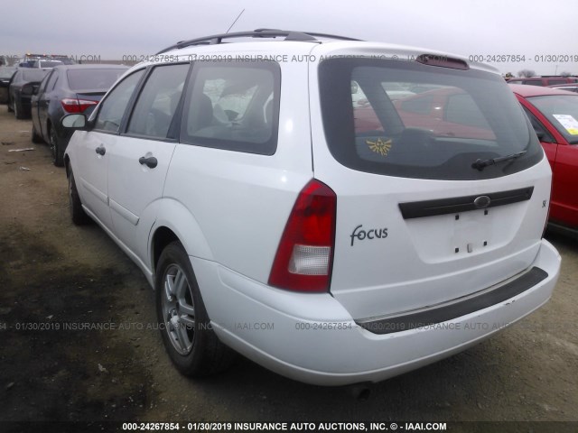 1FAFP36P5YW296143 - 2000 FORD FOCUS SE/SE COMFORT WHITE photo 3