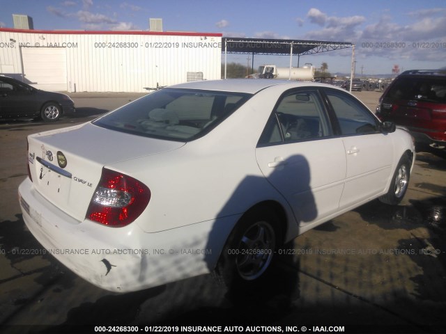 JTDBE32K530150510 - 2003 TOYOTA CAMRY LE/XLE WHITE photo 4